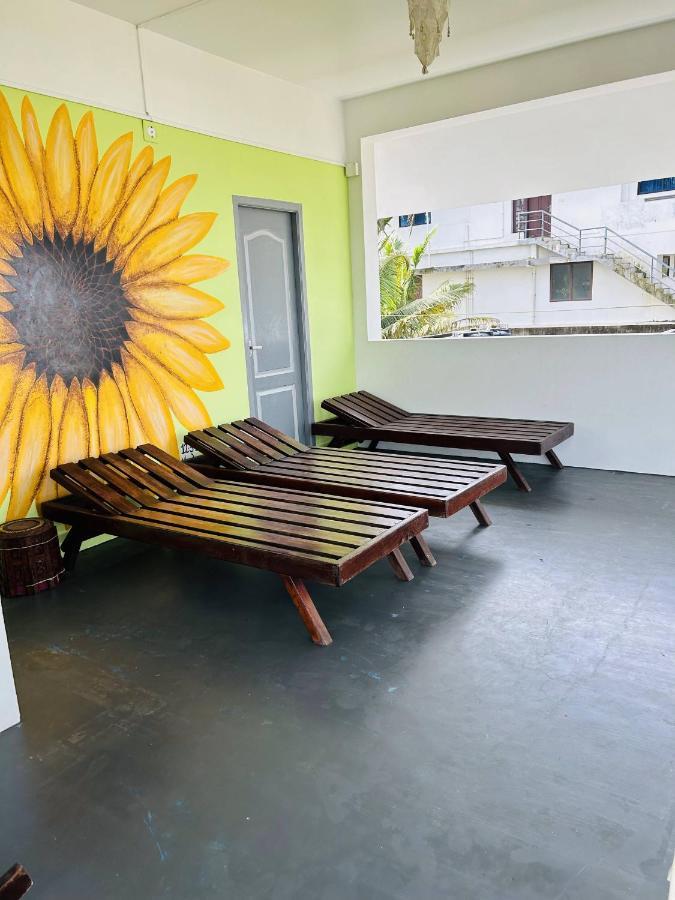 Chameleon Beach Resort, Cherai Kochi エクステリア 写真