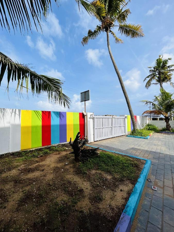 Chameleon Beach Resort, Cherai Kochi エクステリア 写真