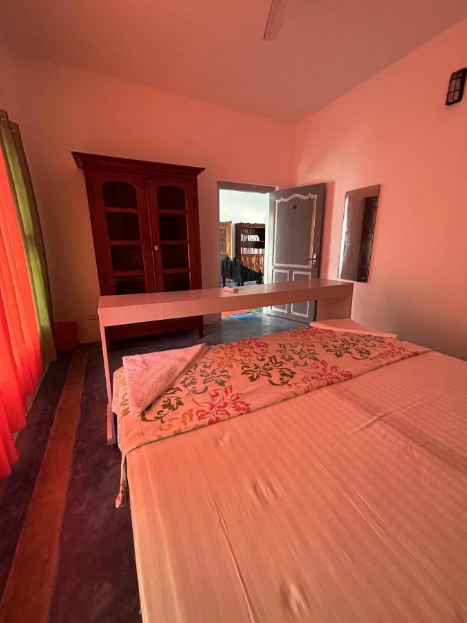 Chameleon Beach Resort, Cherai Kochi エクステリア 写真
